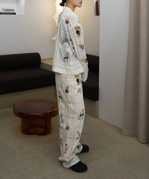 TODAYFUL（トゥデイフル）の「TODAYFUL　Embroidery Patchwork Shirts エンブロイダリーパッチワークシャツ/12610428（シャツ/ブラウス・レディース・キナリ/バーガンディー・ONE SIZE）」の13枚目の写真