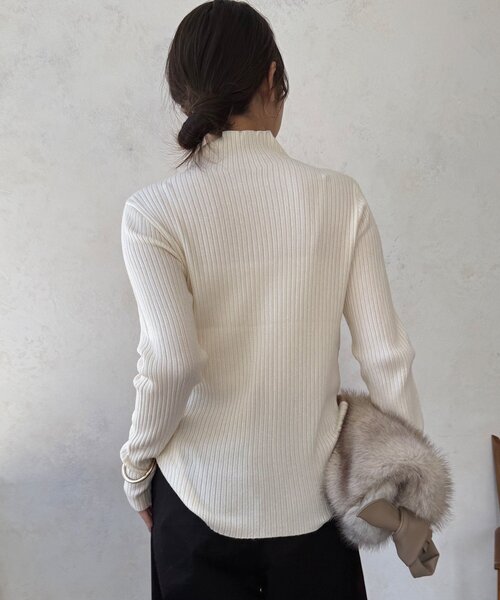 DouDou（ドゥドゥ）の「【WEB限定】ケープアンサンブルニット（ニット/セーター・レディース・チャコールグレー/ブルー/オフホワイト/ブラック・FREE）」の16枚目の写真