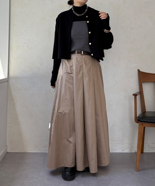 DouDou（ドゥドゥ）の「【WEB限定】ケープアンサンブルニット（ニット/セーター・レディース・チャコールグレー/ブルー/オフホワイト/ブラック・FREE）」の20枚目の写真