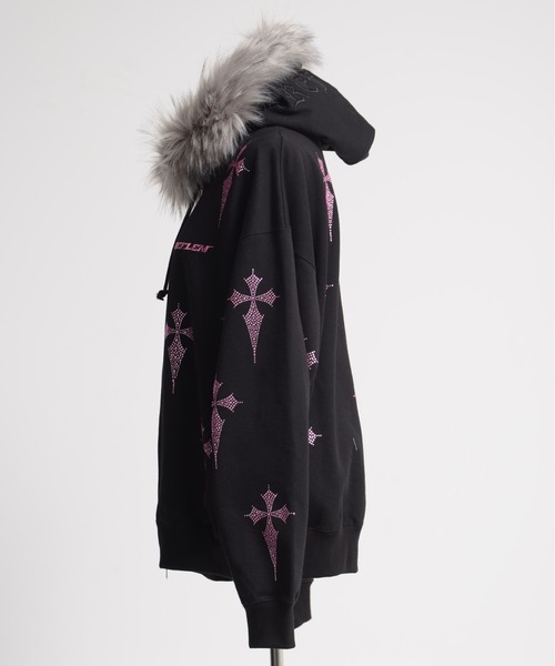 REFLEM/レフレム』ファー付きクロス総柄ラインストーンZIPパーカー