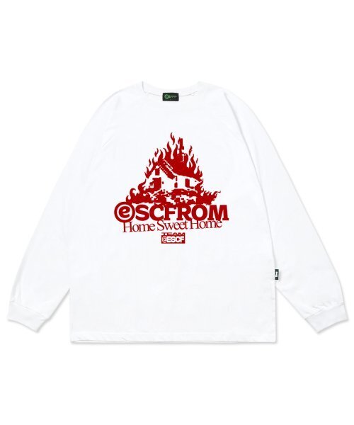 ESCAPEFROM(エスケープフロム)の「バーニングスイートホームプリントロングスリーブホワイト(Tシャツ/カットソー・レディース・その他・MEDIUM/LARGE/SMALL)」の1枚目の写真