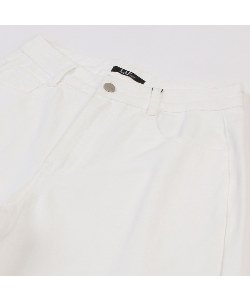 LAP（ラップ）の「グゼカッティングワイドホワイトデニムパンツ AR2DP565（デニムパンツ・レディース・ホワイト・SMALL/MEDIUM）」の2枚目の写真