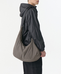 MUSINSA STANDARD(VTX^_[h)Soft Shell Hobo Crossbody Bag [Top](bZW[obO)