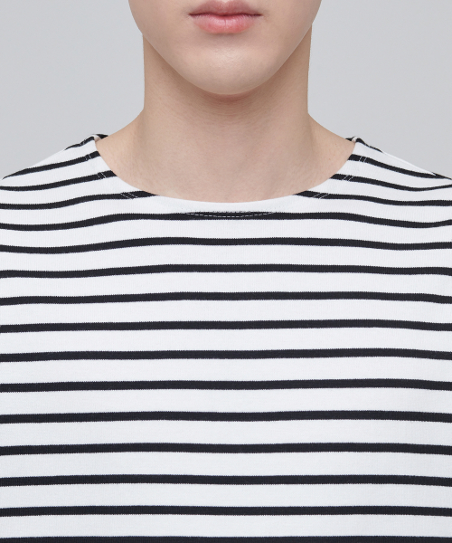 MUSINSA STANDARD（ムシンサスタンダード）の「ストライプボートネック長袖Tシャツ[アイボリー/ブラック]（Tシャツ/カットソー・メンズ・その他・LARGE/X-LARGE/XX-LARGE/SMALL/MEDIUM）」の3枚目の写真