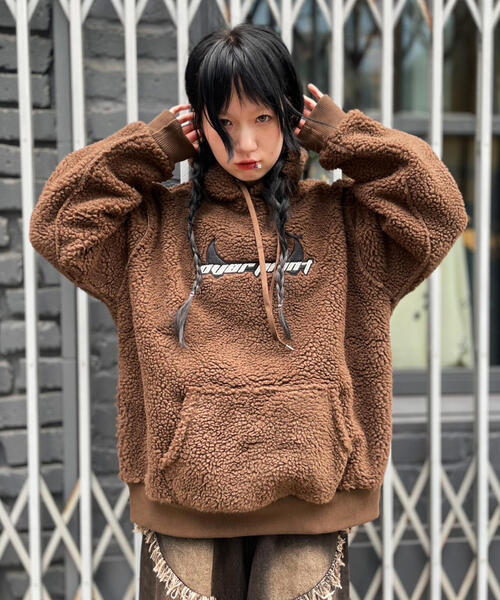 over print(オーバープリント)の「overprint/オーバープリント/【LHP EXCLUSIVE】SHOPPER Bonding Boa Hoodie(パーカー・レディース・ブラウン/グレー/ブラック・XL/M/L/S)」の5枚目の写真
