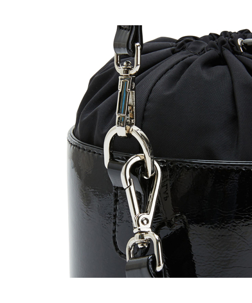 LAP(ラップ)の「RISE BUCKET BAG AR7AB204(メッセンジャーバッグ・レディース・ブラック/グレー/アイボリー・FREE)」の6枚目の写真
