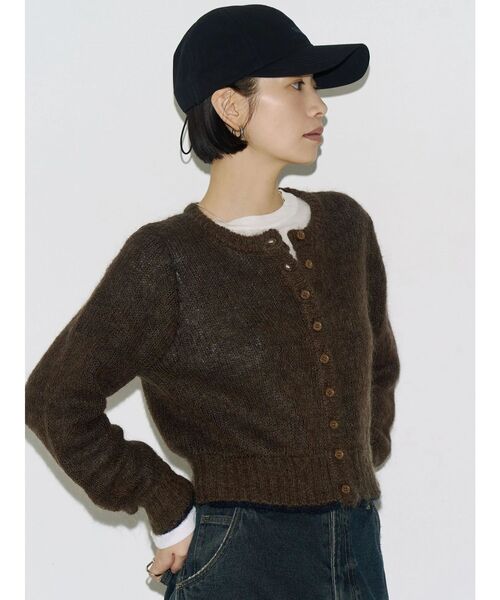 VEQUM(VEQUM)の「【VEQUM】CREW NECK KNIT CARDIGAN(ニット/セーター・レディース・ピンク/ブラウン/ネイビー・FREE)」の22枚目の写真