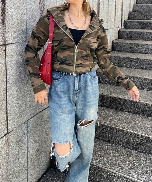 non-hedge(ノンヘッジ)の「迷彩フードファージップパーカー(パーカー・レディース・カーキ/ベージュ・FREE)」の14枚目の写真