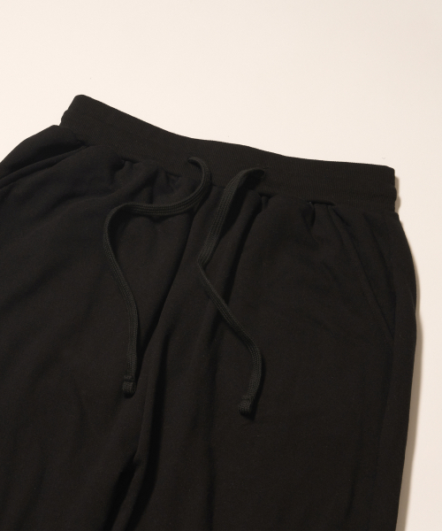 STIGMA(スティグマ)の「STGM Logo Super Wide Jogger Pants Black(スウェットパンツ・メンズ・その他・LARGE/MEDIUM/X-LARGE)」の4枚目の写真