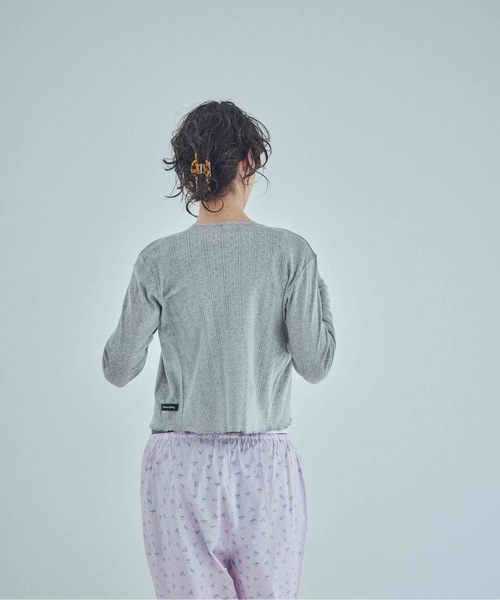 SEA(シー)の「アイレットフライス カーディガン(カーディガン/ボレロ・レディース・ピンク/ホワイト/グレー・ONE SIZE)」の5枚目の写真