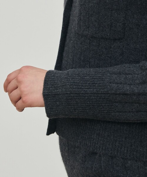 DES PRES(デ・プレ)の「ベビーカシミヤ クルーネックカーディガン(カーディガン/ボレロ・レディース・チャコールグレー/グレー/ブラック・FREE)」の9枚目の写真