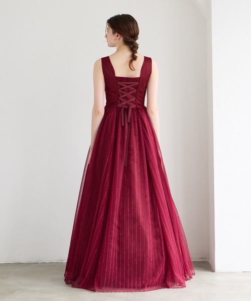 AIMER(エメ)の「【WEB限定】演奏会用ストライプ柄ラメ刺繍チュールロングドレス(ドレス・レディース・ワイン/ダルブルー系/ネイビー・LARGE/MEDIUM)」の11枚目の写真