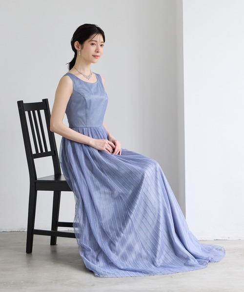 AIMER(エメ)の「【WEB限定】演奏会用ストライプ柄ラメ刺繍チュールロングドレス(ドレス・レディース・ワイン/ダルブルー系/ネイビー・LARGE/MEDIUM)」の19枚目の写真