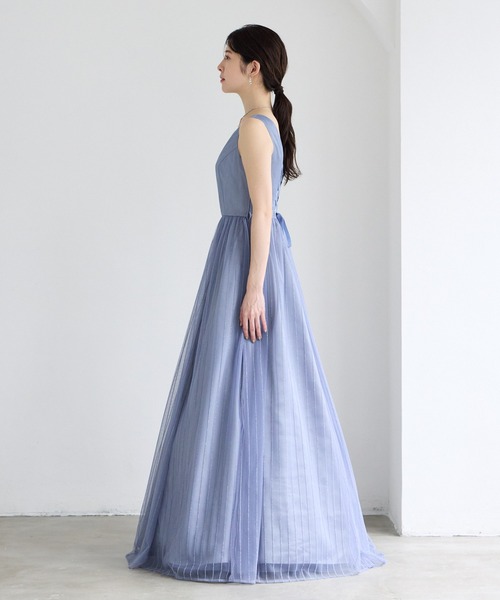 AIMER(エメ)の「【WEB限定】演奏会用ストライプ柄ラメ刺繍チュールロングドレス(ドレス・レディース・ワイン/ダルブルー系/ネイビー・LARGE/MEDIUM)」の21枚目の写真