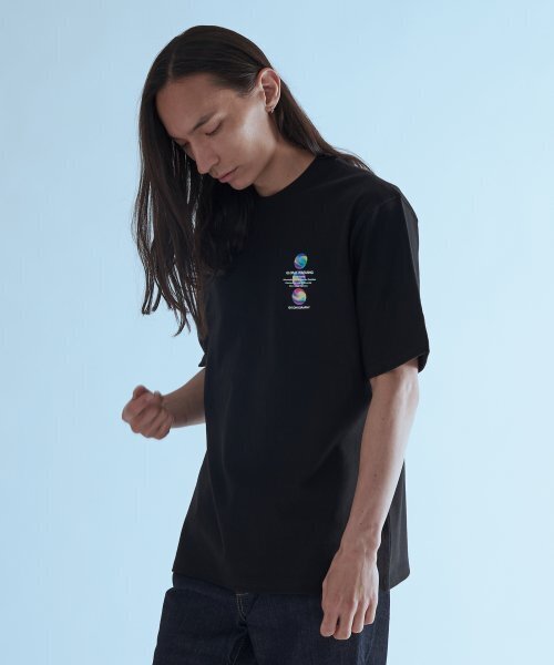 ICONOGRAPHY(アイコノグラフィー)の「地球の日 Part 1. オゾン層破壊 BK(Tシャツ/カットソー・レディース・ブラック・SMALL/MEDIUM/LARGE/X-LARGE)」の4枚目の写真