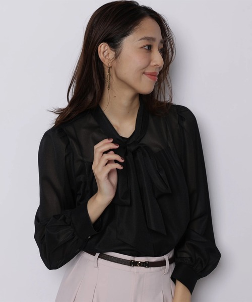 JUSGLITTY(ジャスグリッティー)の「シアーボウタイカットブラウス(シャツ/ブラウス・レディース・オフホワイト/ブラック・2)」の6枚目の写真