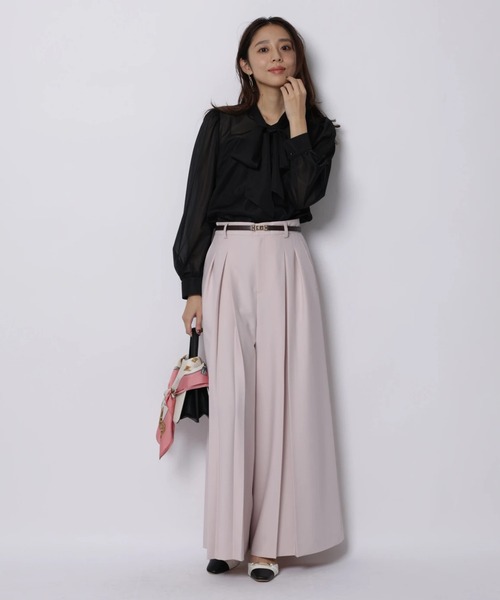 JUSGLITTY(ジャスグリッティー)の「シアーボウタイカットブラウス(シャツ/ブラウス・レディース・オフホワイト/ブラック・2)」の9枚目の写真