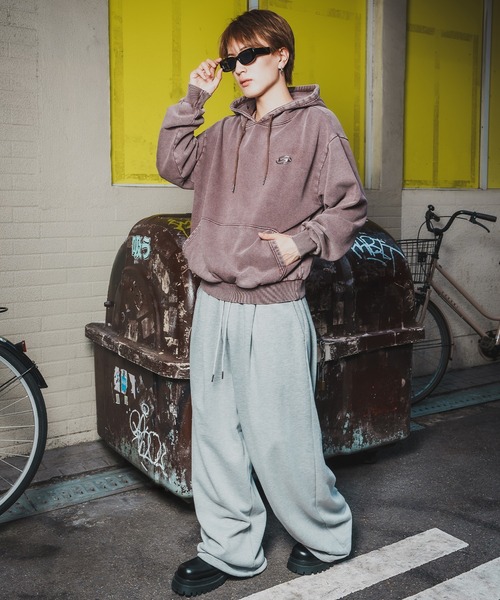 En serio TOKYO(エンソリオトーキョー)の「【SIDEWAYSTANCE】ケミカル裏毛プルパーカー(パーカー・メンズ・ブラック・SMALL/MEDIUM/X-LARGE)」の8枚目の写真