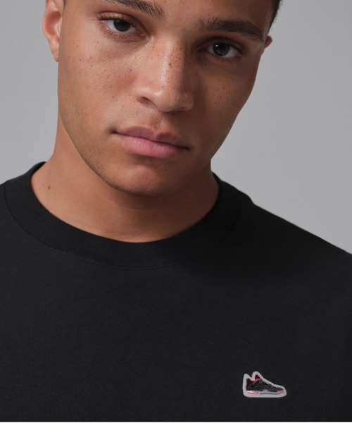 JORDAN BRAND(ジョーダンブランド)の「JORDAN BRAND SNEAKER PATCH SS CREW T-SHIRT / ジョーダン ブランド スニーカー パッチ S/S クルー T-シャツ / NIKE【SP】(Tシャツ/カットソー・メンズ・ホワイト/ブラック・M/S/XXL/XL/L)」の7枚目の写真
