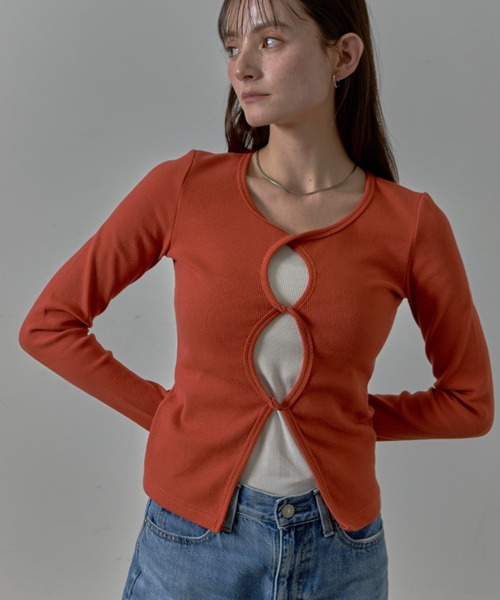 Lipoy(リポイ)の「フロントカットアウト リブ カットソー トップス(Tシャツ/カットソー・レディース・オレンジ/ブラック・FREE)」の2枚目の写真