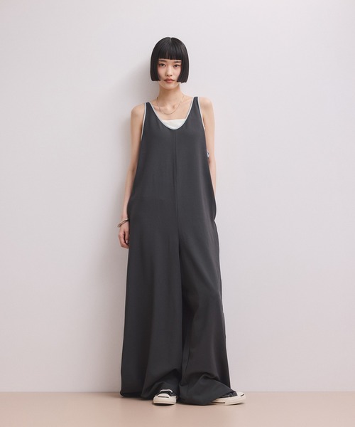 ADAM ET ROPE'（アダムエロペ）の「【WEB限定】バイカラーオールインワン（つなぎ/オールインワン・レディース・チャコールグレー/ブラック系その他2/ブラック・38/36）」の6枚目の写真