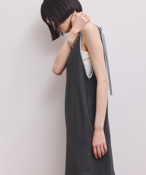 ADAM ET ROPE'（アダムエロペ）の「【WEB限定】バイカラーオールインワン（つなぎ/オールインワン・レディース・チャコールグレー/ブラック系その他2/ブラック・38/36）」の10枚目の写真