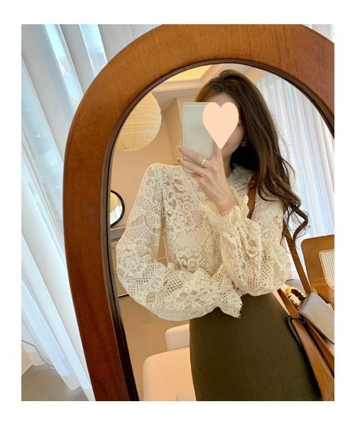 Ritzy(リッツィー)の「フレンチ風レースブラウス カーディガン(カーディガン/ボレロ・レディース・ベージュ・M/L/S)」の12枚目の写真