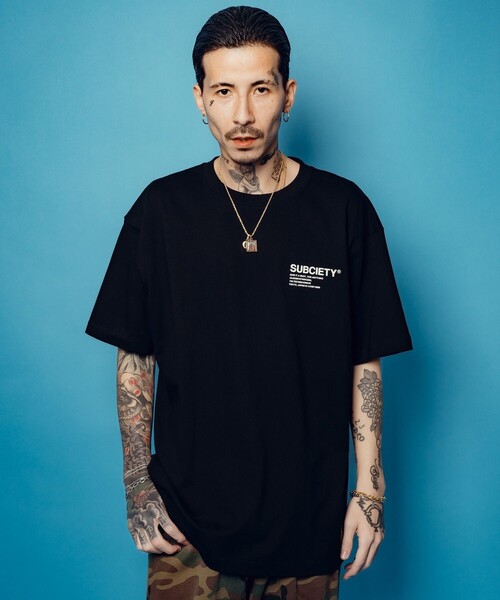 Subciety(サブサエティ)の「ORIGIN tee(Tシャツ/カットソー・メンズ・ブラック×ホワイト/ホワイト/グレイッシュブルー/ブラック×レッド・SMALL/MEDIUM/LARGE/X-LARGE/XX-LARGE)」の18枚目の写真