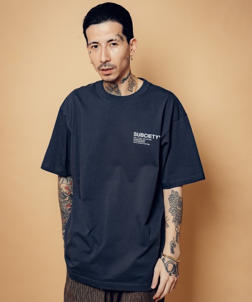 Subciety(サブサエティ)の「ORIGIN tee(Tシャツ/カットソー・メンズ・ブラック×ホワイト/ホワイト/グレイッシュブルー/ブラック×レッド・SMALL/MEDIUM/LARGE/X-LARGE/XX-LARGE)」の14枚目の写真
