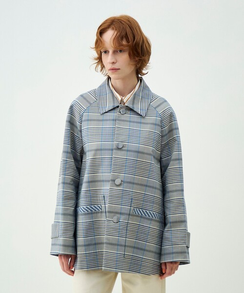 MACPHEE（マカフィー）の「トゥーサイドチェック ステンカラーショートコート（ステンカラーコート・レディース・ライトブルー・36）」の4枚目の写真