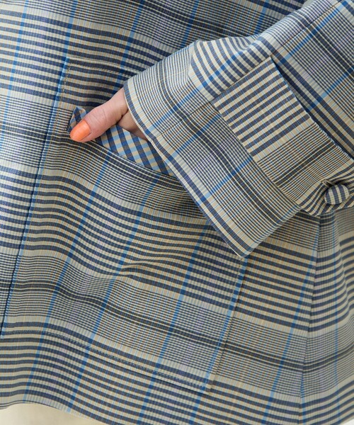 MACPHEE（マカフィー）の「トゥーサイドチェック ステンカラーショートコート（ステンカラーコート・レディース・ライトブルー・36）」の12枚目の写真