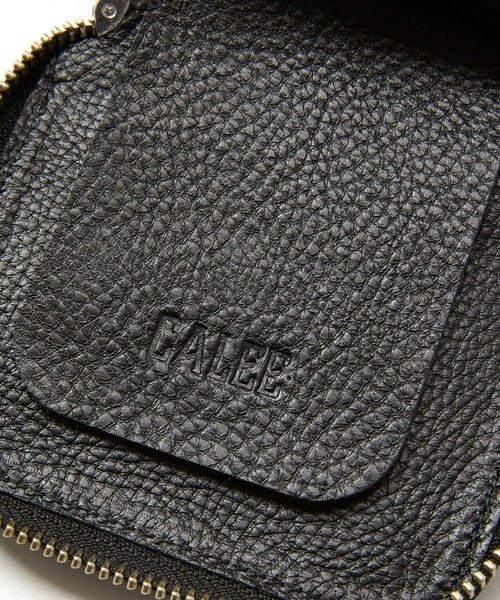 CALEE(キャリー)の「CALEE/キャリー STUDS LEATHER ZIP MULTI WALLET 財布 2026年春夏(財布・メンズ・ブラック・FREE)」の9枚目の写真