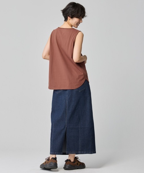 KRIFF MAYER Lady's Collection（クリフメイヤーレディースコレクション）の「【汗染み防止･撥水防汚･速乾･接触冷感】ウェットプロテクトタンクトップ（Tシャツ/カットソー・レディース・ブルー/ブラック/ホワイト系その他/ブラウン/グレー/オフホワイト・MEDIUM/LARGE）」の17枚目の写真