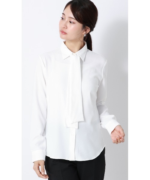 AOYAMA（アオヤマ）の「シャツ襟取り外しタイ付きブラウス【2WAY】【長袖】｜学生＆通勤＆オフィス＆入卒＆セレモニー＆オケージョン｜（シャツ/ブラウス・レディース・サックスブルー/ホワイト・S/M/L）」の7枚目の写真
