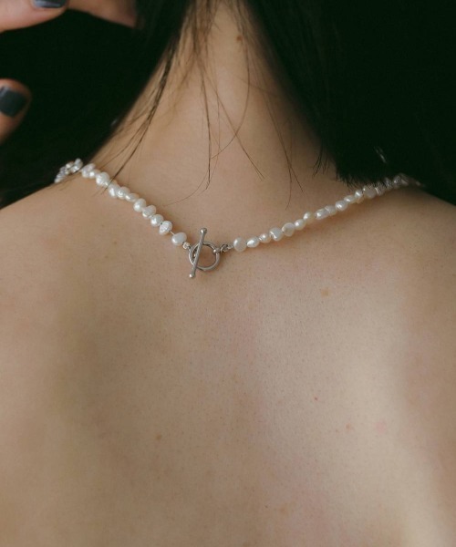 MIDWEST（ミッドウエスト）の「anuke Mini Pearl Necklace（ネックレス・レディース・ホワイト・FREE）」の6枚目の写真