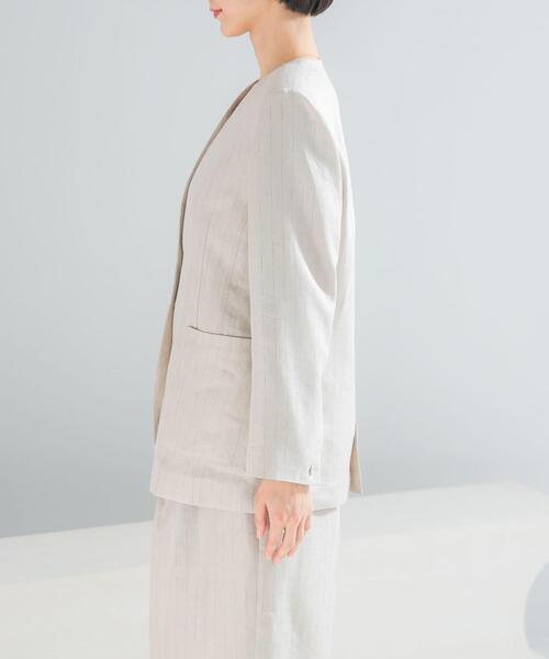 URBAN RESEARCH ROSSO WOMEN（アーバンリサーチ　ロッソ）の「ラメリネンストライプノーカラージャケット（ノーカラージャケット・レディース・チャコールグレー/ベージュ・38/36）」の15枚目の写真