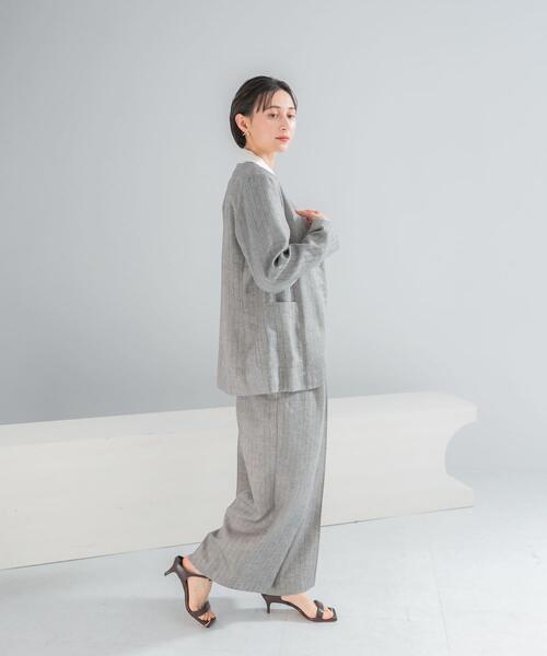 URBAN RESEARCH ROSSO WOMEN（アーバンリサーチ　ロッソ）の「ラメリネンストライプノーカラージャケット（ノーカラージャケット・レディース・チャコールグレー/ベージュ・38/36）」の5枚目の写真