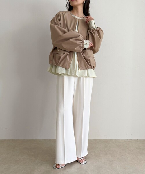 fredy emue（フレディエミュ）の「2WAYノーカラー撥水サーブルクロスブルゾン（ブルゾン・レディース・ネイビー/ベージュ・38）」の22枚目の写真