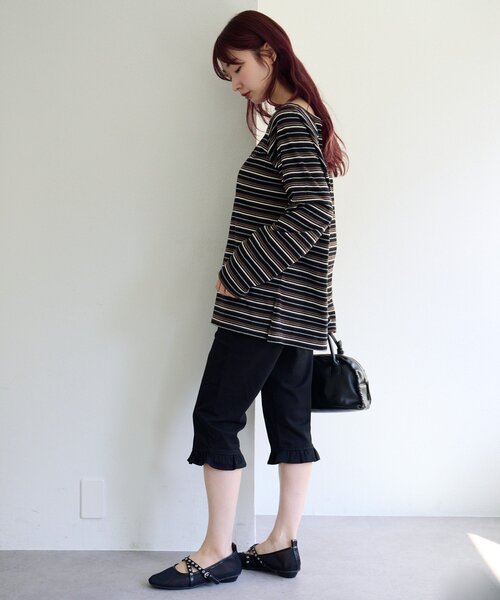 Kastane（カスタネ）の「【2サイズ展開/低身長サイズ/一部店舗限定】フリルカプリパンツ（その他パンツ・レディース・ブラック/ブラック系その他・1/0）」の7枚目の写真