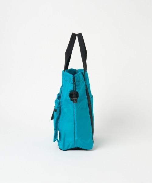 Drifter(ドリフター)の「Drifter HANDLE POCKET TOTE(トートバッグ・レディース・ブラック/ピーコックグリーン系・FREE)」の5枚目の写真