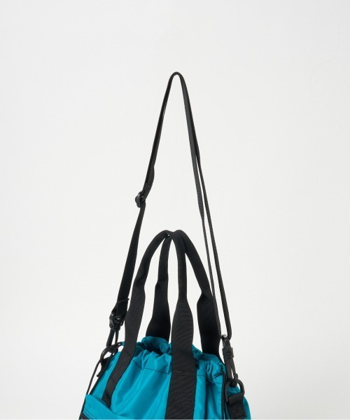 Drifter(ドリフター)の「Drifter HANDLE POCKET TOTE(トートバッグ・レディース・ブラック/ピーコックグリーン系・FREE)」の13枚目の写真