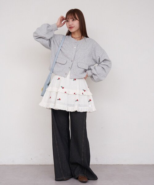 CIAOPANIC(チャオパニック)の「【She desires...】2WAYシャーリングティアード刺繍ビスチェ(チュニック・レディース・ホワイト・ONE SIZE)」の9枚目の写真