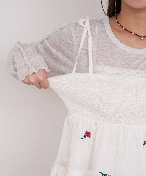 CIAOPANIC(チャオパニック)の「【She desires...】2WAYシャーリングティアード刺繍ビスチェ(チュニック・レディース・ホワイト・ONE SIZE)」の11枚目の写真