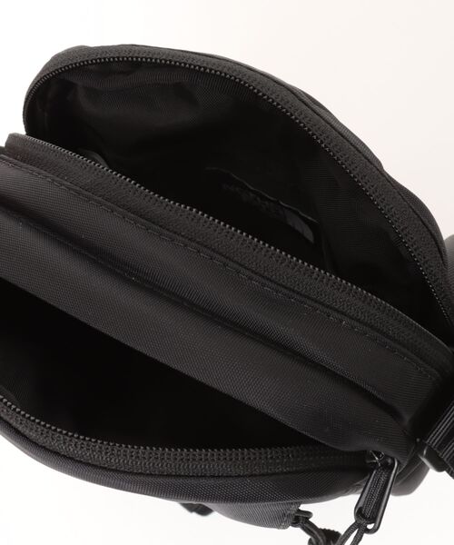 THE NORTH FACE(ザノースフェイス)の「【韓国限定・日本未入荷】THE NORTH FACE BIG SHOT CROSS BAG / ノースフェイス ビッグショット クロスバッグ(ショルダーバッグ・メンズ・ダークベージュ/ブラック/ダークパープル・FREE)」の6枚目の写真