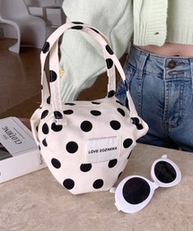 Vipoa（ヴィポア）の「Triangular handbag（ハンドバッグ）」