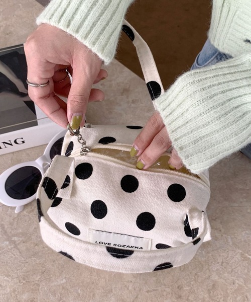 Vipoa(ヴィポア)の「Triangular handbag(ハンドバッグ・レディース・ドット/ゼブラ・FREE)」の6枚目の写真