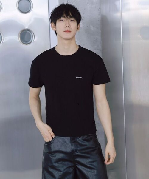 PROCESS(プロセス)の「Structured Fit Short-Sleeve - Black(Tシャツ/カットソー・メンズ・ブラック・FREE)」の6枚目の写真