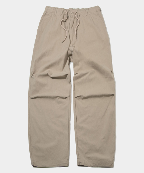 SOMEPLACE MAN(サムプレイス・マン)の「イージーストリングナチュラルセミワイドコットンパンツ_4COLOR(その他パンツ・メンズ・ベージュ/ホワイト/チャコール/ブラック・FREE)」の6枚目の写真