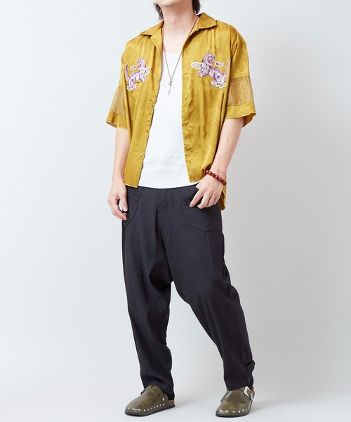 チャイハネ(チャイハネ)の「【チャイハネ】ネリナラ開襟MEN'Sシャツ(シャツ/ブラウス・メンズ・ブラック/ベージュ/マスタード・FREE)」の11枚目の写真