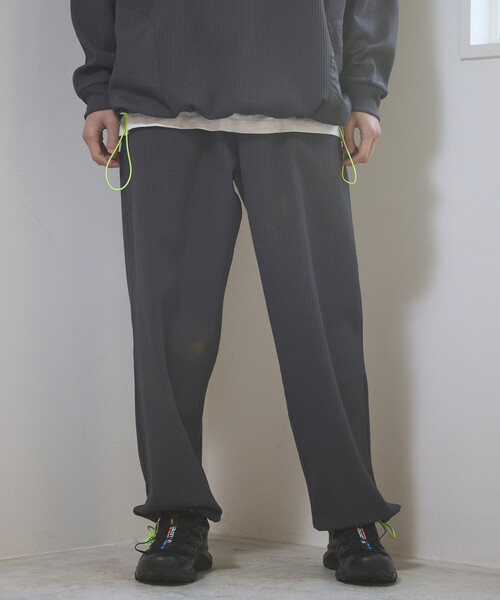 Firsthand（ファーストハンド）の「Firsthand/ファーストハンド スピンドル テック サーマル イージー ワイドパンツ（その他パンツ・メンズ・ブラック/チャコールグレー/ブルーグレー・LARGE/MEDIUM）」の5枚目の写真